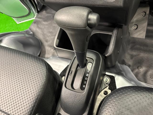 ハイゼットトラックスタンダード AM/FMラジオ 次世代スマートアシストLEDヘッドランプ トップシェイドガラス 運転席SRSエアバック バックソナー 電動式パワーステアリング AM/FMラジオ あゆみ板掛けテールゲート VSC&TRC(広島県)の中古車