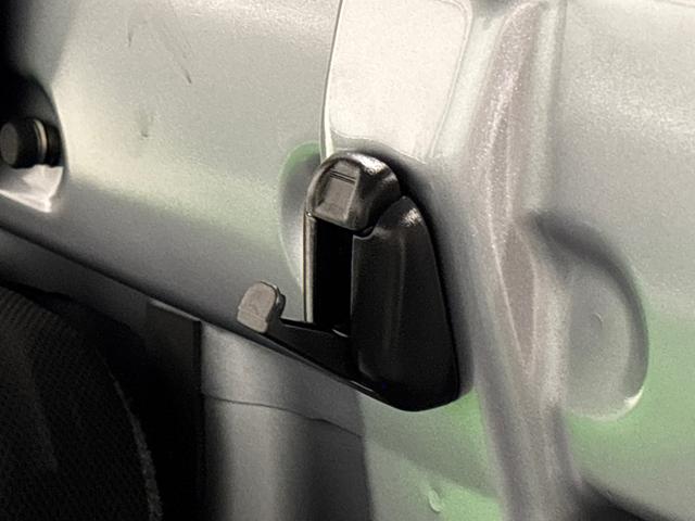 ハイゼットトラックスタンダード AM/FMラジオ 次世代スマートアシストLEDヘッドランプ トップシェイドガラス 運転席SRSエアバック バックソナー 電動式パワーステアリング AM/FMラジオ あゆみ板掛けテールゲート VSC&TRC(広島県)の中古車