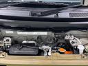 電動格納式ドアミラー　両側パワースライドドアウエルカムオープン機能　オートエアコン　ＬＥＤヘッドランプ　ＬＥＤフォグランプ　プッシュボタンスタート　リバース連動リヤワイパー　リヤスモークガラス（広島県）の中古車