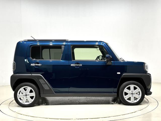 タフトG クロムベンチャー バックモニター 電動パーキングブレーキスカイフィールトップ クロムパック メッキパック シルバーアンダーガーニッシュ インテリアアクセント LEDオートライト&フォグランプ 電動パーキングブレーキ バックカメラ アルミホイール(広島県)の中古車