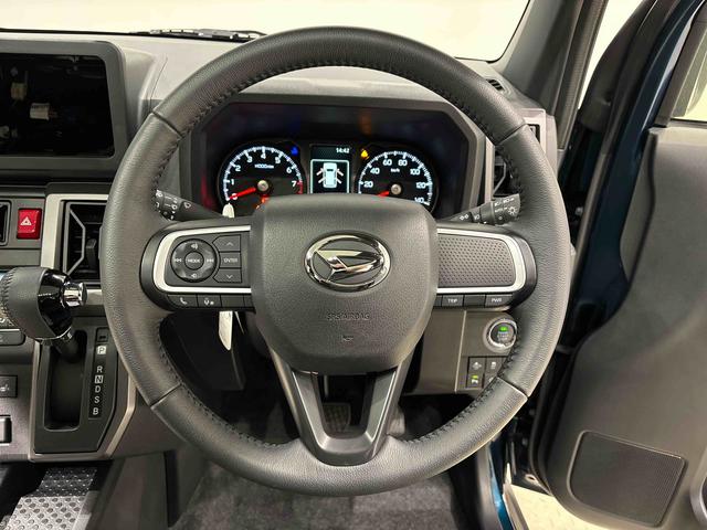 タフトG クロムベンチャー バックモニター 電動パーキングブレーキスカイフィールトップ クロムパック メッキパック シルバーアンダーガーニッシュ インテリアアクセント LEDオートライト&フォグランプ 電動パーキングブレーキ バックカメラ アルミホイール(広島県)の中古車