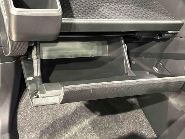 タフトG クロムベンチャー バックモニター 電動パーキングブレーキスカイフィールトップ クロムパック メッキパック シルバーアンダーガーニッシュ インテリアアクセント LEDオートライト&フォグランプ 電動パーキングブレーキ バックカメラ アルミホイール(広島県)の中古車