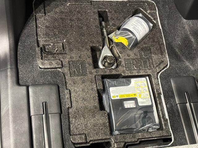 タントＸ　純正ナビゲーション　運転席・助手席シートヒーター純正ナビ装着用アップグレードパック　ドライブレコーダー　電動パーキングブレーキ＋オートホールドブレーキ機能　両側スライド片側電動スライドドア　運転席シートリフター　チルトステアリング（広島県）の中古車