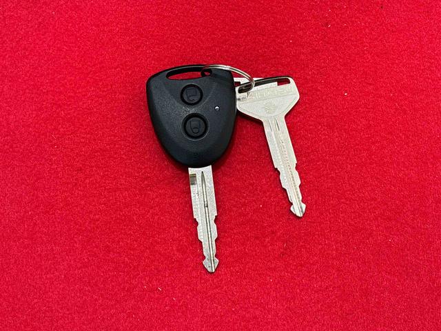 ミライースＸ　リミテッドＳＡIIIナビ　バックカメラ　ＥＴＣ　ＬＥＤヘッドランプ　セキュリティアラーム　コーナーセンサー　１４インチフルホイールキャップ　キーレスエントリー　電動格納式ドアミラー　マニュアルエアコン（広島県）の中古車