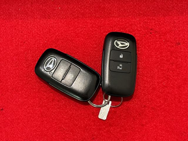 タントXLEDオートライト パワースライドドアウェルカムオープン機能 電動パーキングブレーキ 運転席助手席シートヒーター フルホイールキャツプ キーフリーシステム オート電動格納式ドアミラー(広島県)の中古車