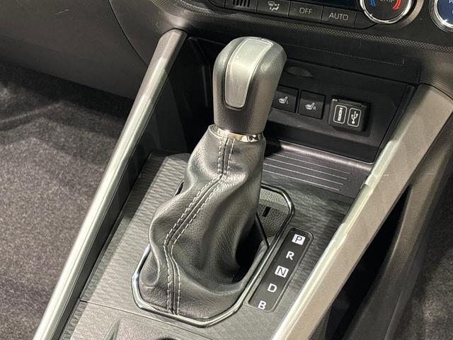 ロッキープレミアムＧ　ＨＥＶバックカメラ・ＬＥＤヘッドランプ・フォグランプ　全車速追従機能付アダプティブクルーズコントロール　レーンキープコントロール　ブラインドスポットモニター　１７インチアルミホイール　シートヒーター（広島県）の中古車