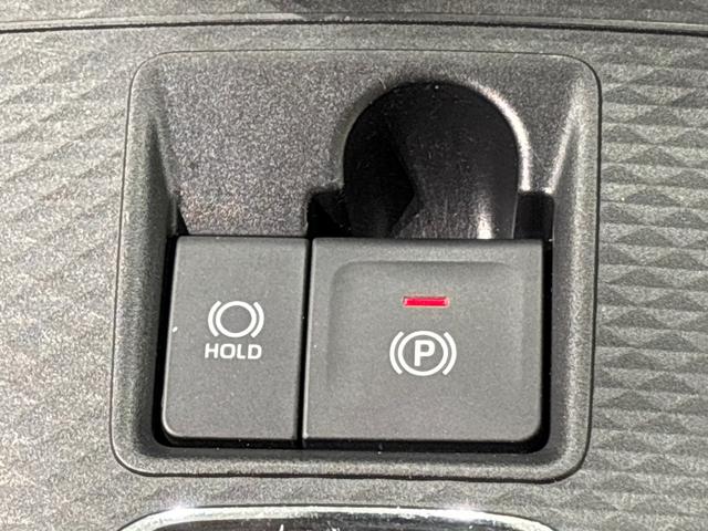 ロッキープレミアムＧ　ＨＥＶバックカメラ・ＬＥＤヘッドランプ・フォグランプ　全車速追従機能付アダプティブクルーズコントロール　レーンキープコントロール　ブラインドスポットモニター　１７インチアルミホイール　シートヒーター（広島県）の中古車