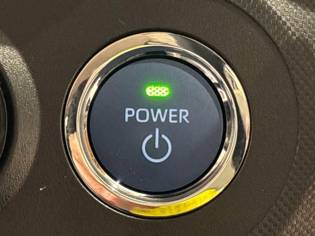 ロッキープレミアムＧ　ＨＥＶバックカメラ・ＬＥＤヘッドランプ・フォグランプ　全車速追従機能付アダプティブクルーズコントロール　レーンキープコントロール　ブラインドスポットモニター　１７インチアルミホイール　シートヒーター（広島県）の中古車