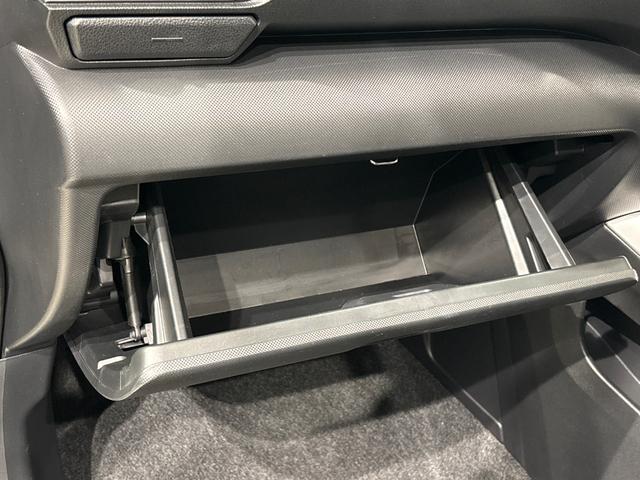 ロッキープレミアムＧ　ＨＥＶバックカメラ・ＬＥＤヘッドランプ・フォグランプ　全車速追従機能付アダプティブクルーズコントロール　レーンキープコントロール　ブラインドスポットモニター　１７インチアルミホイール　シートヒーター（広島県）の中古車