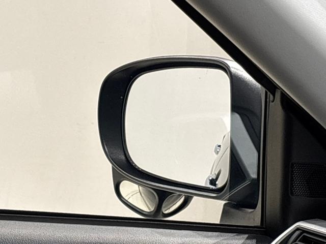 ロッキープレミアムＧ　ＨＥＶバックカメラ・ＬＥＤヘッドランプ・フォグランプ　全車速追従機能付アダプティブクルーズコントロール　レーンキープコントロール　ブラインドスポットモニター　１７インチアルミホイール　シートヒーター（広島県）の中古車