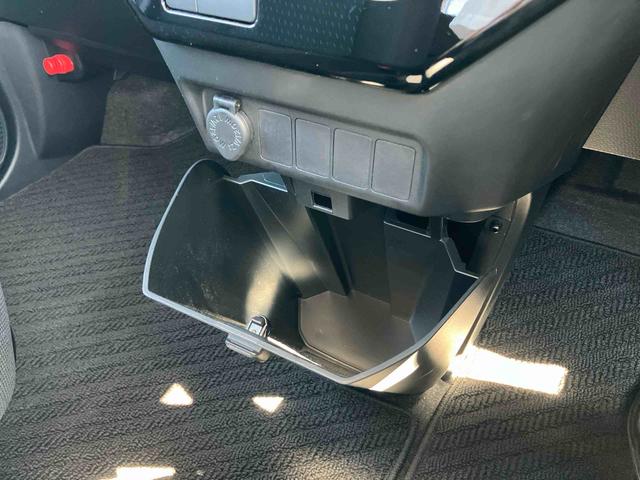トールカスタムＧ　ターボ両側ＰＳドア　アダプティブクルコン　前後ソナー　Ｉ−ＳＴＯＰ　全周囲モニター　盗難防止システム　スマートキー　ターボ　オートライト　安全ボディ　オートマチックハイビーム　アルミ　ＵＳＢ　ＴＶ　ＢＴ（山口県）の中古車