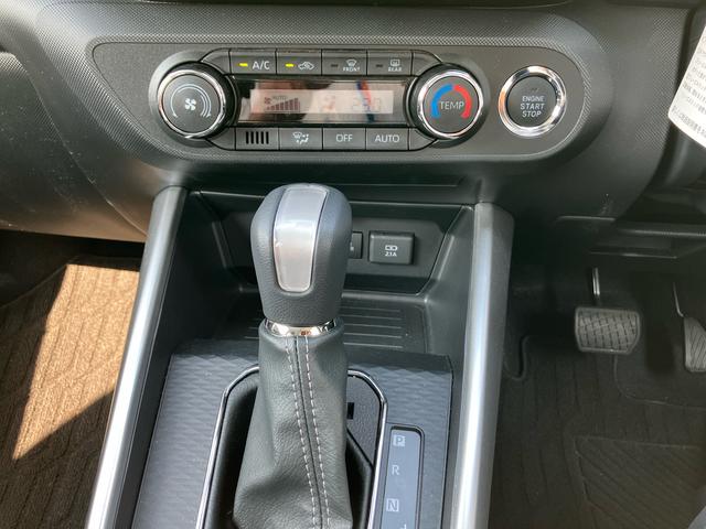 ロッキープレミアムＧワンオーナー車　キーフリーシステム　エアバッグ　アルミホイール　記録簿　スマートキー　ＡＢＳ　禁煙車（山口県）の中古車