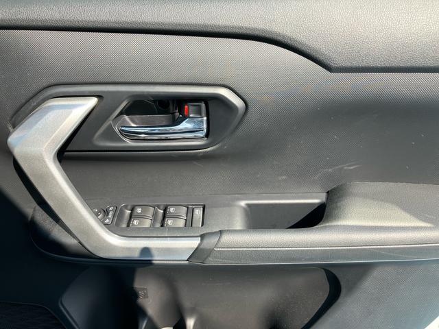 ロッキープレミアムＧワンオーナー車　キーフリーシステム　エアバッグ　アルミホイール　記録簿　スマートキー　ＡＢＳ　禁煙車（山口県）の中古車