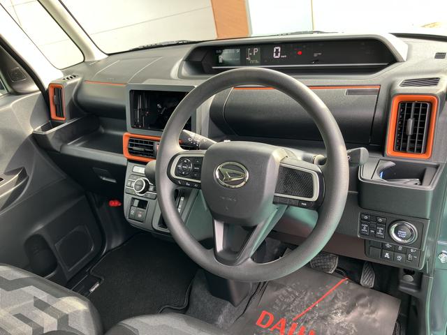 タントファンクロス衝突軽減システム　両側オートドア　禁煙車　ワンオーナー　オートＬＥＤ　レーンキープアシスト　ＬＥＤヘットライト　キーレスエントリー　スマートキ−　アルミ　セキュリティ　衝突安全ボディ　Ｗエアバック（山口県）の中古車