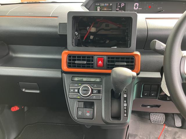 タントファンクロス衝突軽減システム　両側オートドア　禁煙車　ワンオーナー　オートＬＥＤ　レーンキープアシスト　ＬＥＤヘットライト　キーレスエントリー　スマートキ−　アルミ　セキュリティ　衝突安全ボディ　Ｗエアバック（山口県）の中古車