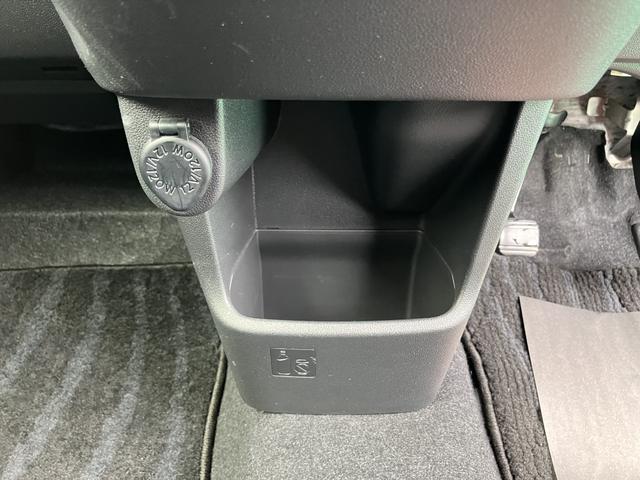 ムーヴカスタム　ＸリミテッドII　ＳＡIIIＬＥＤヘッド　キーフリー　アルミホイール　ベンチシート　カーナビ　ＤＶＤ再生　パノラミックビューモニター　ドライブレコーダー　記録簿　禁煙　エアバック（山口県）の中古車