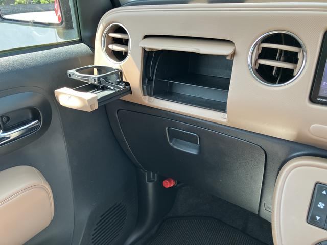 ミラココアココアプラスＸナビ付き　禁煙車両　スマキー　整備点検記録簿　バックカメラ付き　ＡＢＳ　キーレス　ワンオーナー車　運転席エアバック（山口県）の中古車