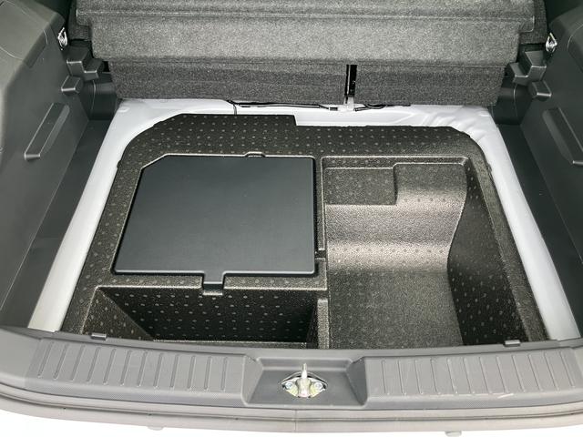 ロッキープレミアムＧ　ＨＥＶ（山口県）の中古車