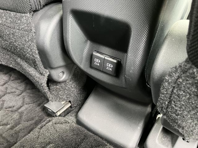 ロッキーＧ　ナビ　全方位バックカメラ　シートヒーター衝突回避支援ブレーキ　車線逸脱警報　記録簿あり　盗難防止装置　オートライト　スマ−トキ−　カーナビ　キ−フリ−　Ｒカメラ　エコアイドル　シートヒーター付き（山口県）の中古車