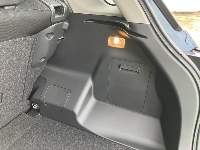 ロッキーＧ　ナビ　全方位バックカメラ　シートヒーター衝突回避支援ブレーキ　車線逸脱警報　記録簿あり　盗難防止装置　オートライト　スマ−トキ−　カーナビ　キ−フリ−　Ｒカメラ　エコアイドル　シートヒーター付き（山口県）の中古車