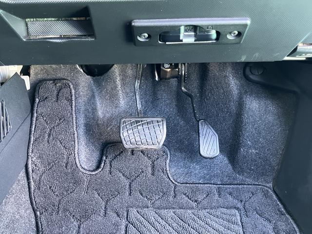 ロッキーＧアイストップ　車線逸脱警告　イモビ　タ−ボ　ワンオーナー車　整備記録簿　誤発進抑制機能　オートマチックハイビーム　キーフリーシステム　ナビ　エアバッグ　アルミホイール　ＡＢＳ　スマートキー（山口県）の中古車