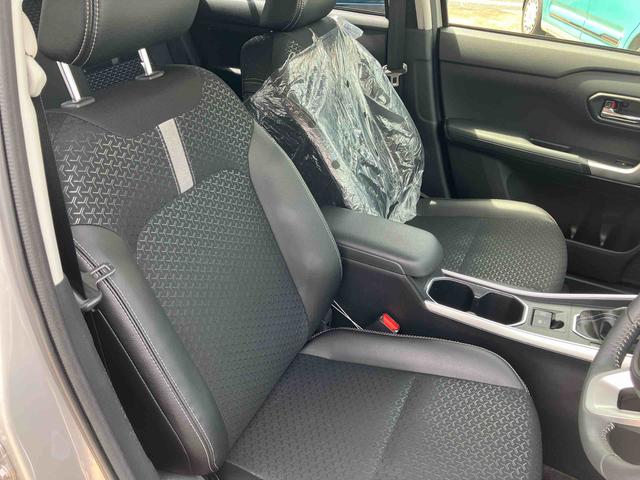 ロッキープレミアムＧ　ＨＥＶ（山口県）の中古車