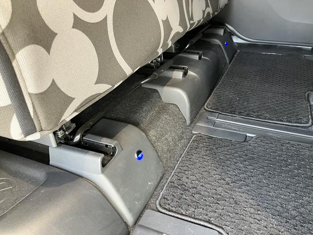 タントカスタムＸスタイルセレクションイモビライザー　衝突回避ブレーキ　車線逸脱警告　ＢＴ　Ａストップ　スマートキ−　電動格納式ドアミラー　ＵＳＢ接続　ＤＶＤ　１オーナー　ドライブレコーダー　キーフリー　メモリーナビ　シ−トヒ−タ−（山口県）の中古車