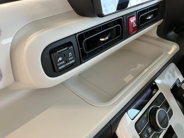 ムーヴキャンバスストライプスＧ両側パワードア　スマートキーＰスタート　全周囲モニター　禁煙　ＮＡＶＩ　ＬＥＤライト　ドライブレコーダー　オートＬＥＤ　シ−トヒ−タ−　キーフリーシステム　運転席エアバック　ＡＢＳ　ワンオーナー車（山口県）の中古車