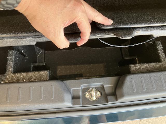 ムーヴキャンバスストライプスＧ両側パワードア　スマートキーＰスタート　全周囲モニター　禁煙　ＮＡＶＩ　ＬＥＤライト　ドライブレコーダー　オートＬＥＤ　シ−トヒ−タ−　キーフリーシステム　運転席エアバック　ＡＢＳ　ワンオーナー車（山口県）の中古車