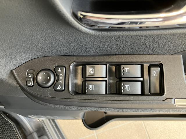 タントカスタムＸ衝突軽減Ｂ　両自動ドア　シートヒータ　電動ミラー　ＡＨＢ　車線逸脱警報装置　スマートキ−　リモコンキー　ＬＥＤライト　ワンオーナー　ＡＢＳ付　ＡＷ　運転席エアバッグ（山口県）の中古車