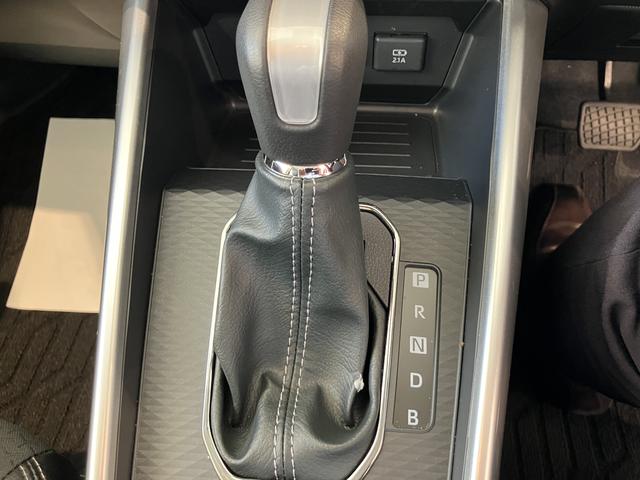 ロッキープレミアムＧ　ＨＥＶ衝突回避支援システム　車線逸脱防止　オートＬＥＤ　ＬＥＤヘッドランプ　Ｓヒーター　ＡＢＳ　アルミホイール　スマートキー　Ａストップ　１オーナー　キーレスエントリー　エアバッグ　レーダクルーズ（山口県）の中古車