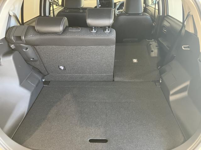 ロッキープレミアムＧ　ＨＥＶ衝突回避支援システム　車線逸脱防止　オートＬＥＤ　ＬＥＤヘッドランプ　Ｓヒーター　ＡＢＳ　アルミホイール　スマートキー　Ａストップ　１オーナー　キーレスエントリー　エアバッグ　レーダクルーズ（山口県）の中古車