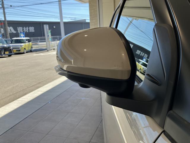 ロッキープレミアムＧ　ＨＥＶ衝突回避支援システム　車線逸脱防止　オートＬＥＤ　ＬＥＤヘッドランプ　Ｓヒーター　ＡＢＳ　アルミホイール　スマートキー　Ａストップ　１オーナー　キーレスエントリー　エアバッグ　レーダクルーズ（山口県）の中古車