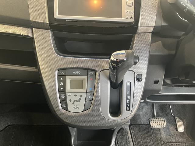 ムーヴカスタム　Ｘ　ＳＡスマキ−　ＡＷ　運転席エアバック　点検記録簿　キーレス　ＡＢＳ　メモリーナビ　ワンオーナー　ナビ付　衝突回避システム（山口県）の中古車