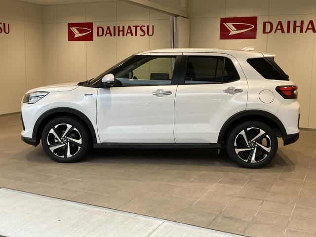 ロッキープレミアムＧ　ＨＥＶ追従式クルーズコントロール　ＵＳＢ接続　衝突被害軽減　Ｂｌｕｅｔｏｏｔｈ対応　アルミホイル　エアバッグ　オートＬＥＤ　Ｓヒーター　スマートキー　ＡＢＳ　キーフリー　３６０°モニター　ＬＫＡ（山口県）の中古車