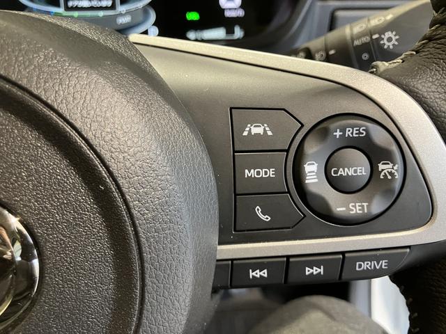 ロッキープレミアムＧ　ＨＥＶ追従式クルーズコントロール　ＵＳＢ接続　衝突被害軽減　Ｂｌｕｅｔｏｏｔｈ対応　アルミホイル　エアバッグ　オートＬＥＤ　Ｓヒーター　スマートキー　ＡＢＳ　キーフリー　３６０°モニター　ＬＫＡ（山口県）の中古車