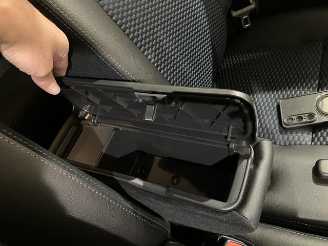 タントカスタムＲＳ両側パワスライドドア　レーンキープＡ　オートミラー　運転席シートヒーター　オートＬＥＤ　ターボエンジン　１オーナー　キーフリー　アルミホイール　ＡＢＳ　エアバック　エマージェンシーブレーキ（山口県）の中古車