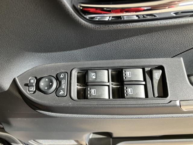 タントカスタムＲＳレーンキープＡ　運転席シートヒーター　ＳＤ　オートＬＥＤ　ターボエンジン　禁煙　ナビ付き　１オーナー　ＤＶＤ　キーフリー　アルミホイール　ＡＢＳ　エアバック　記録簿　エマージェンシーブレーキ（山口県）の中古車