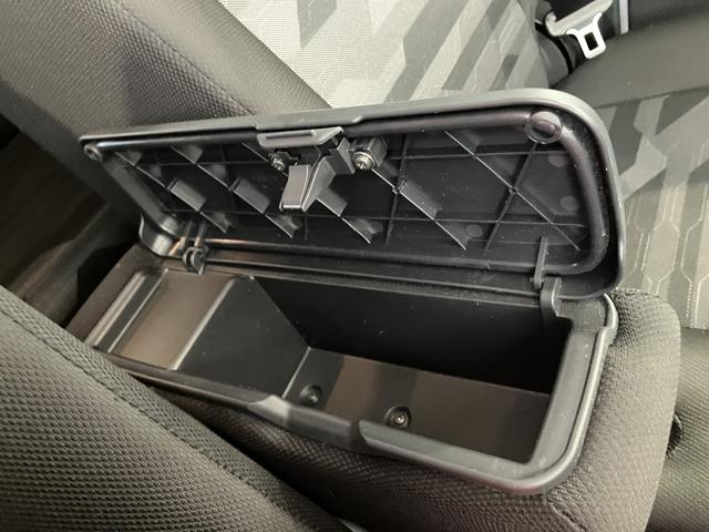 タントファンクロスターボＵＳＢ接続　アラウンドビューモニター　スマートキープッシュスタート　ワンオーナー車　シ−トヒ−タ−　車線逸脱警報　ＤＶＤ　禁煙　ナビ　ターボ車　アルミホイール　キーフリーシステム　記録簿　エアバッグ（山口県）の中古車