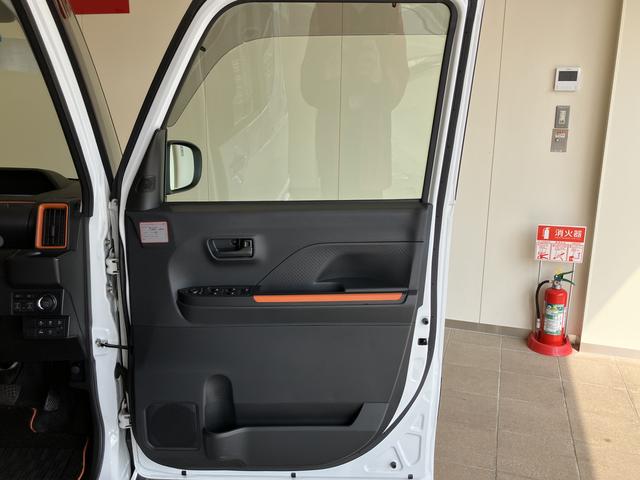 タントファンクロスターボＵＳＢ接続　アラウンドビューモニター　スマートキープッシュスタート　ワンオーナー車　シ−トヒ−タ−　車線逸脱警報　ＤＶＤ　禁煙　ナビ　ターボ車　アルミホイール　キーフリーシステム　記録簿　エアバッグ（山口県）の中古車