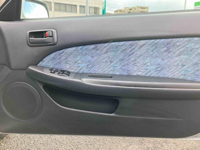 カローラレビンＸＺオートマチック車　エアコン　パワステ　パワーウィンドウ　ＣＤ　純正アルミホイール　禁煙車　タイミングベルト交換済み（広島県）の中古車