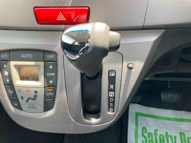ムーヴカスタム　Ｘリミテッドナビ　バックカメラ　ＥＴＣ　プッシュボタンスタート　アイドリングストップ　アルミホイール　運転席エアバック　電動格納ドアミラー　キーレスエントリー　オートエアコン（広島県）の中古車