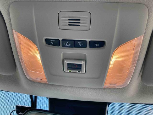 カローラＳナビ　バックカメラ　ＥＴＣ　ドライブレコーダー　衝突被害軽減システム　ＬＥＤヘッドライト　フォグランプ　オートクルーズ　電子パーキング　ブレーキホールド　クリアランスソナー　プッシュボタンスタート（広島県）の中古車