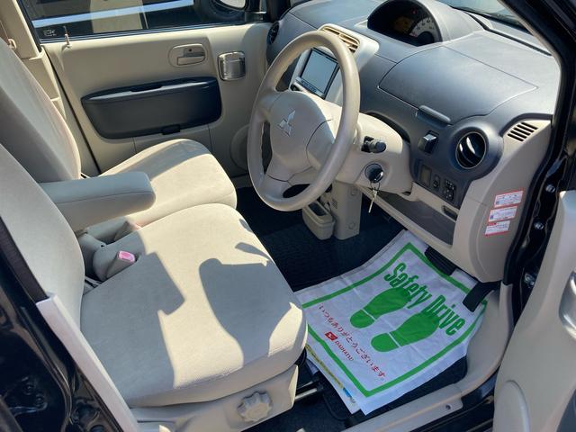 ｅＫワゴンＧナビ　電動格納ドアミラー　運転席エアバック　マニュアルエアコン　キーレスエントリー　取扱説明書　メンテナンスノート（広島県）の中古車