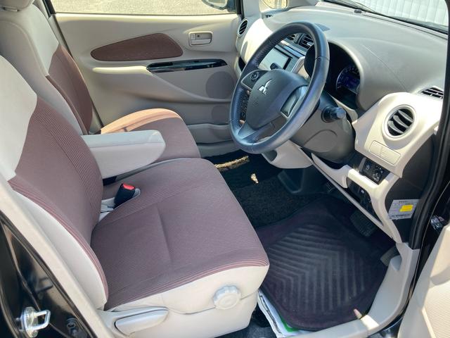 ｅＫワゴンＧセーフティパッケージナビ　パノラマモニター付ルームミラー　ドライブレコーダー　運転席エアバック　電動格納ドアミラー　キーレスエントリー　アイドリングストップ　オートエアコン　ワンオーナー　取扱説明書　メンテナンスノート（広島県）の中古車