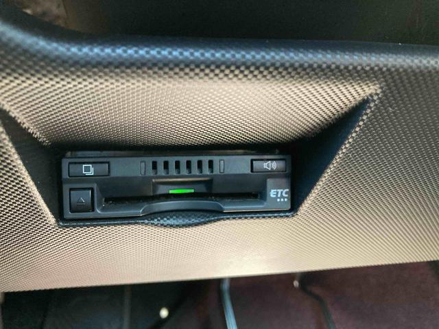 ロッキープレミアムナビ　パノラマモニター　ＥＴＣ　ドライブレコーダー　ＬＥＤヘッドライト　フォグランプ　衝突被害軽減システム　シートヒーター　オートマチックハイビーム　アルミホイール　アイドリングストップ（広島県）の中古車