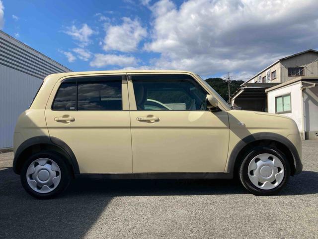 アルトラパンＬＣＤチューナー　プッシュボタンスタート　運転席シートヒーター　アイドリングストップ　電動格納ドアミラー　キーレスエントリー　マニュアルエアコン　禁煙車（広島県）の中古車
