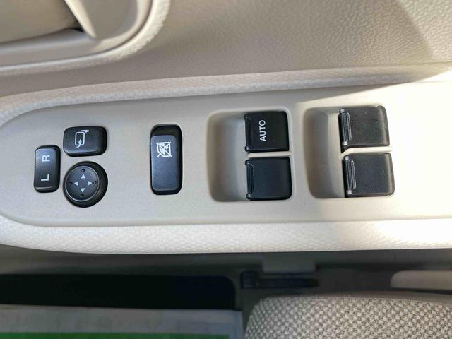 アルトラパンＬＣＤチューナー　プッシュボタンスタート　運転席シートヒーター　アイドリングストップ　電動格納ドアミラー　キーレスエントリー　マニュアルエアコン　禁煙車（広島県）の中古車