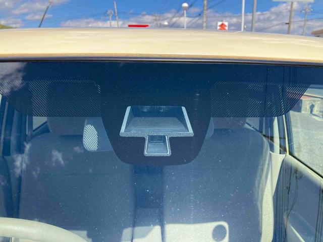 アルトラパンＬＣＤチューナー　プッシュボタンスタート　運転席シートヒーター　アイドリングストップ　電動格納ドアミラー　キーレスエントリー　マニュアルエアコン　禁煙車（広島県）の中古車