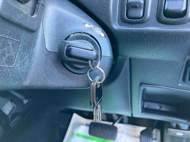 テリオスキッドカスタムＸ４ＷＤ　ターボ　１５インチタイヤ　アルミホイール　ＣＤチューナー　ＥＴＣ　電動格納ドアミラー（広島県）の中古車